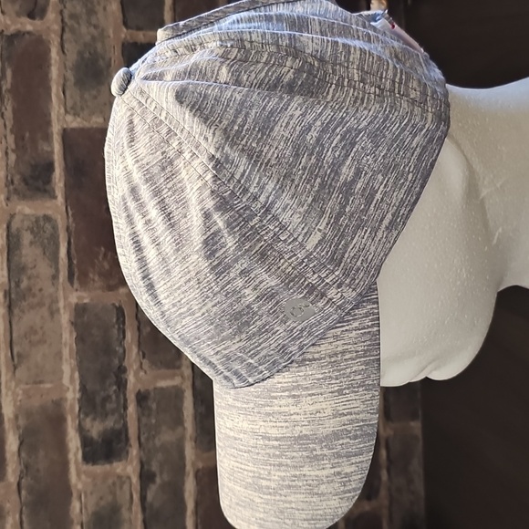 Stylish Blue Cap - Picture 2 of 6